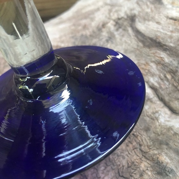 Set of 4 Mexican Mouth Blown Martini Glasses Light Green with Blue Rim & Base - Picture 12 of 16